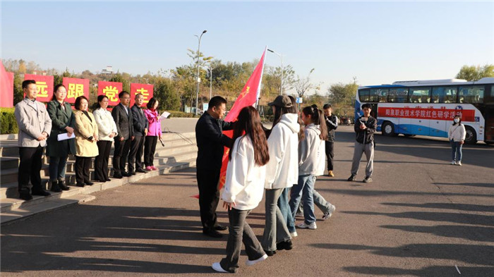 圖片2.jpg 圖片2.jpg