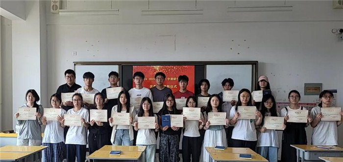 9圖片1.jpg 9圖片1.jpg